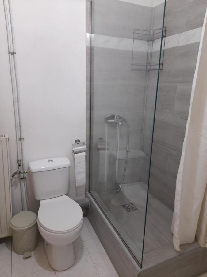 Roulas Cozy Apartments Ártemida Kültér fotó